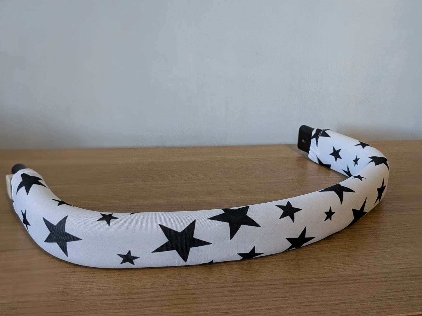 PLAIN JAINE ©2008-2025 White with black STARS Pushchair Bumper Bar Cover Baby Gift Protective Cover Accessory